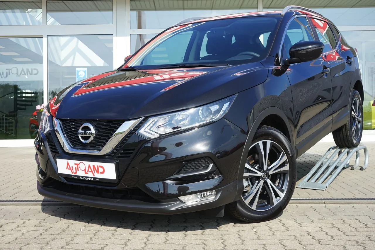 Nissan Qashqai 1.3 DIG-T...  Image 1