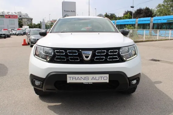 Dacia Duster 1.5 dCi 4x4 Image 2