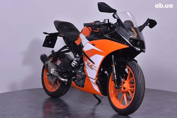 KTM RC Image 1